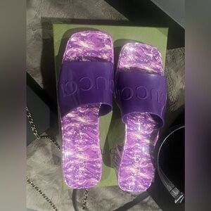 size 8 new gucci block heels only tried on